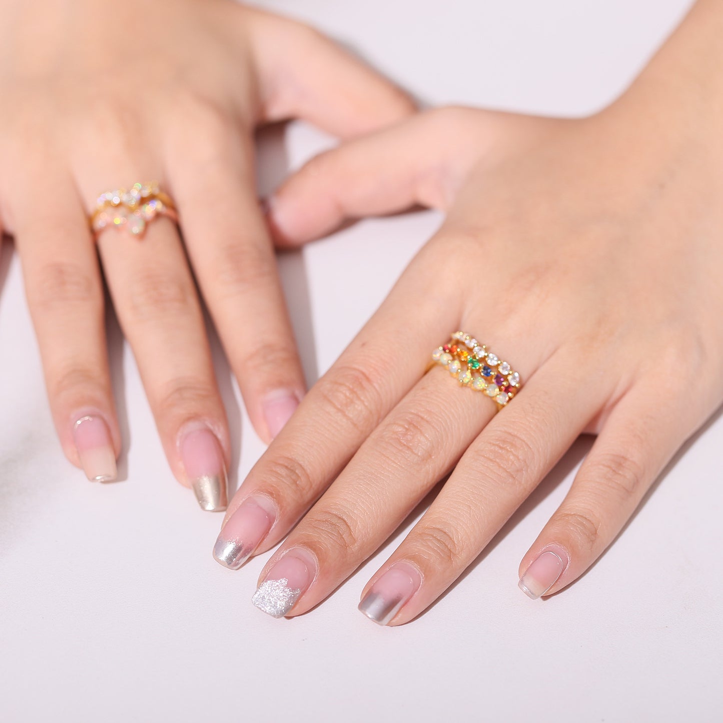 S925Sterling Silver Inlaid Natural Opal Ring Fashionable and Simple Luxury Style V Character Ring Plating14k Gold ring