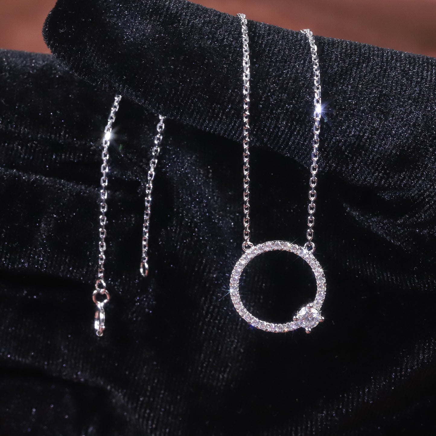 Minimalist Elegant Light Luxury Jewelry Full Body9/10/14/18k White Gold Clavicle Chain Crushed Diamond Cultivated Diamond Necklace