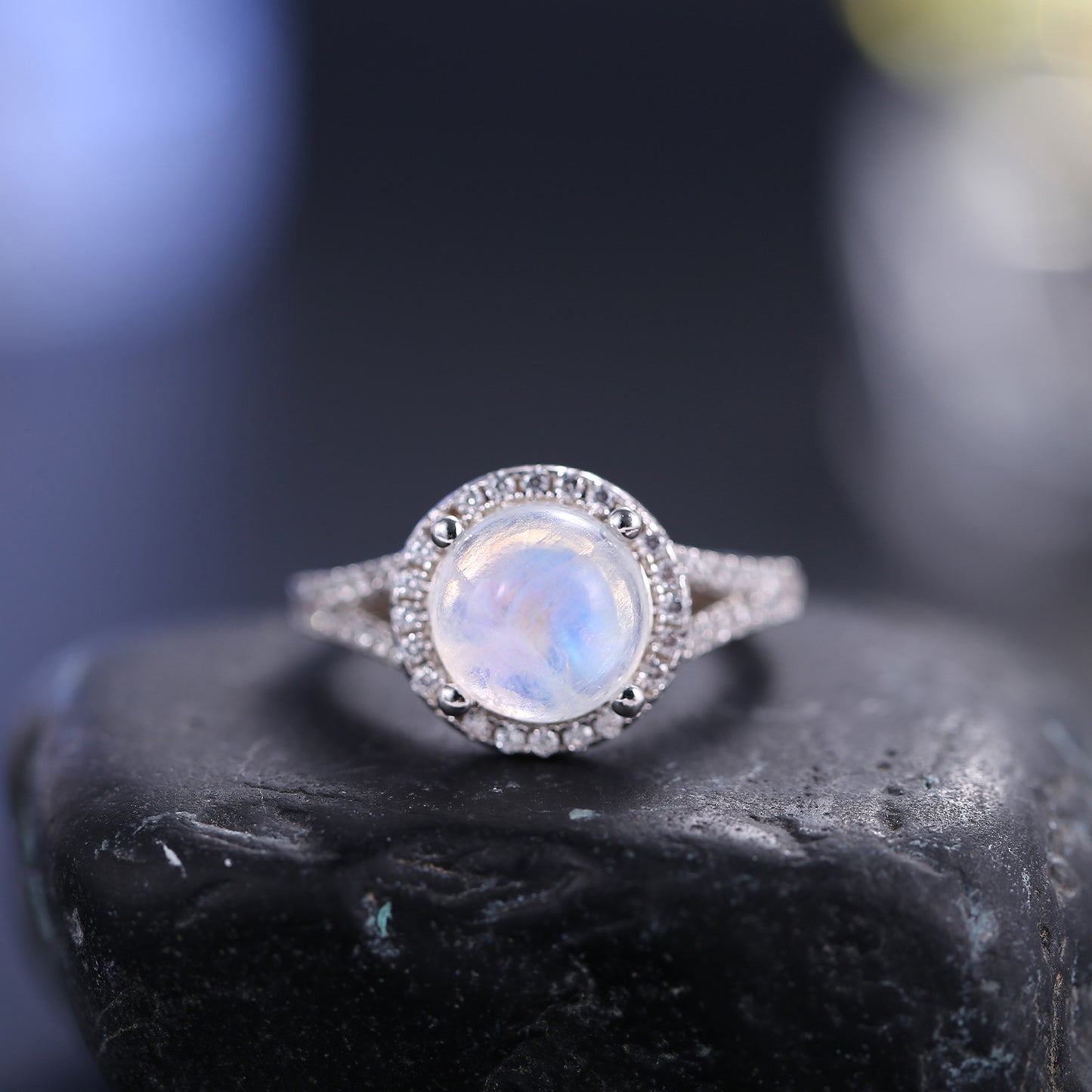 Luxurious Natural Cream Blue Moonstone Ring2.5Carat s925Sterling Silver Inlaid Gemstone Ring Fairy Style for Women