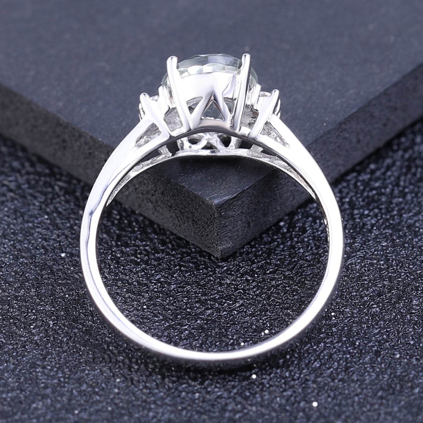 Manufacturer In-Stock Gemstone Silver Ring for Women Vintage Inlaid with Natural Stone s925Silver Crystal Ring