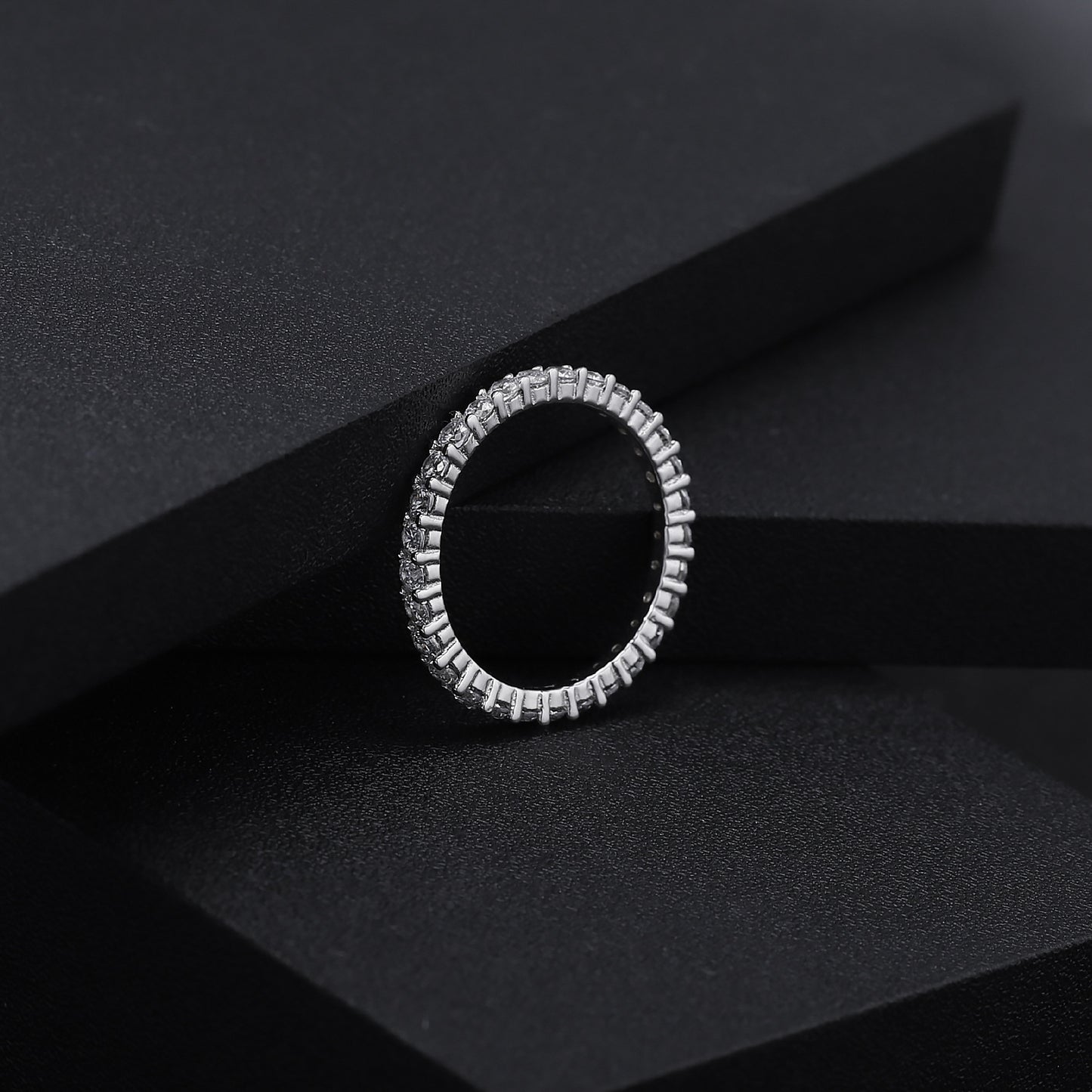 Fashionable Korean and Japanese Style Moissanite Ring Set s925Sterling Silver Platinum Plated with Moissanite2mm Stackable Rings for Men and Women