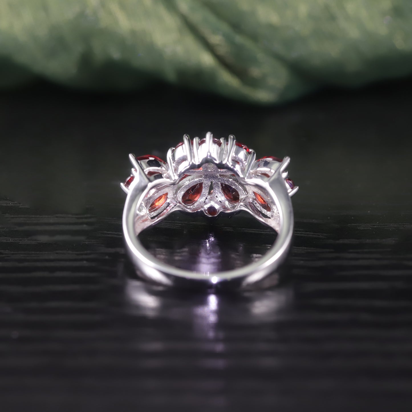 Luxurious Garnet Ring s925Sterling Silver Inlaid Natural Topaz Ring Floral Jewelry Women's Hand Accessory