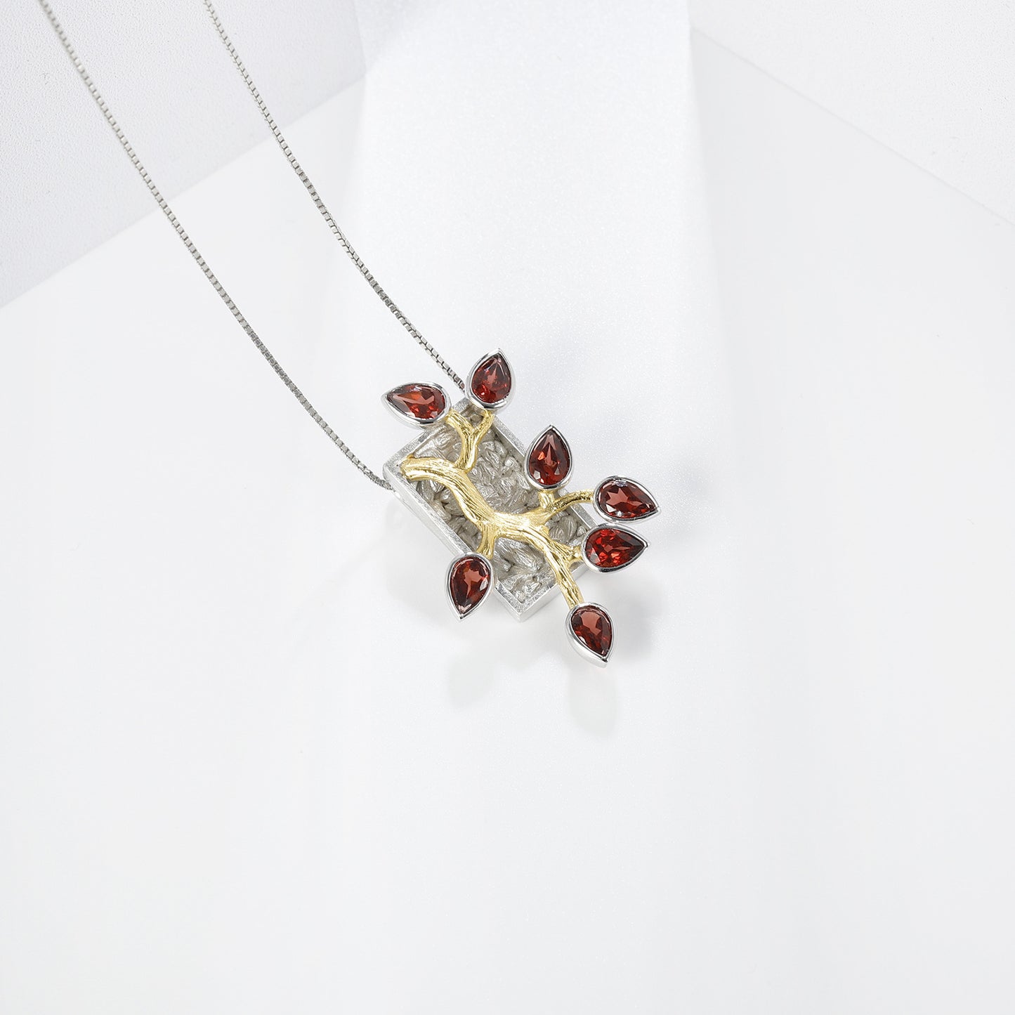 Designer Natural Topaz Pendant Floral Branch Jade Leaf High-end Design s925Silver Gemstone Necklace Pendant