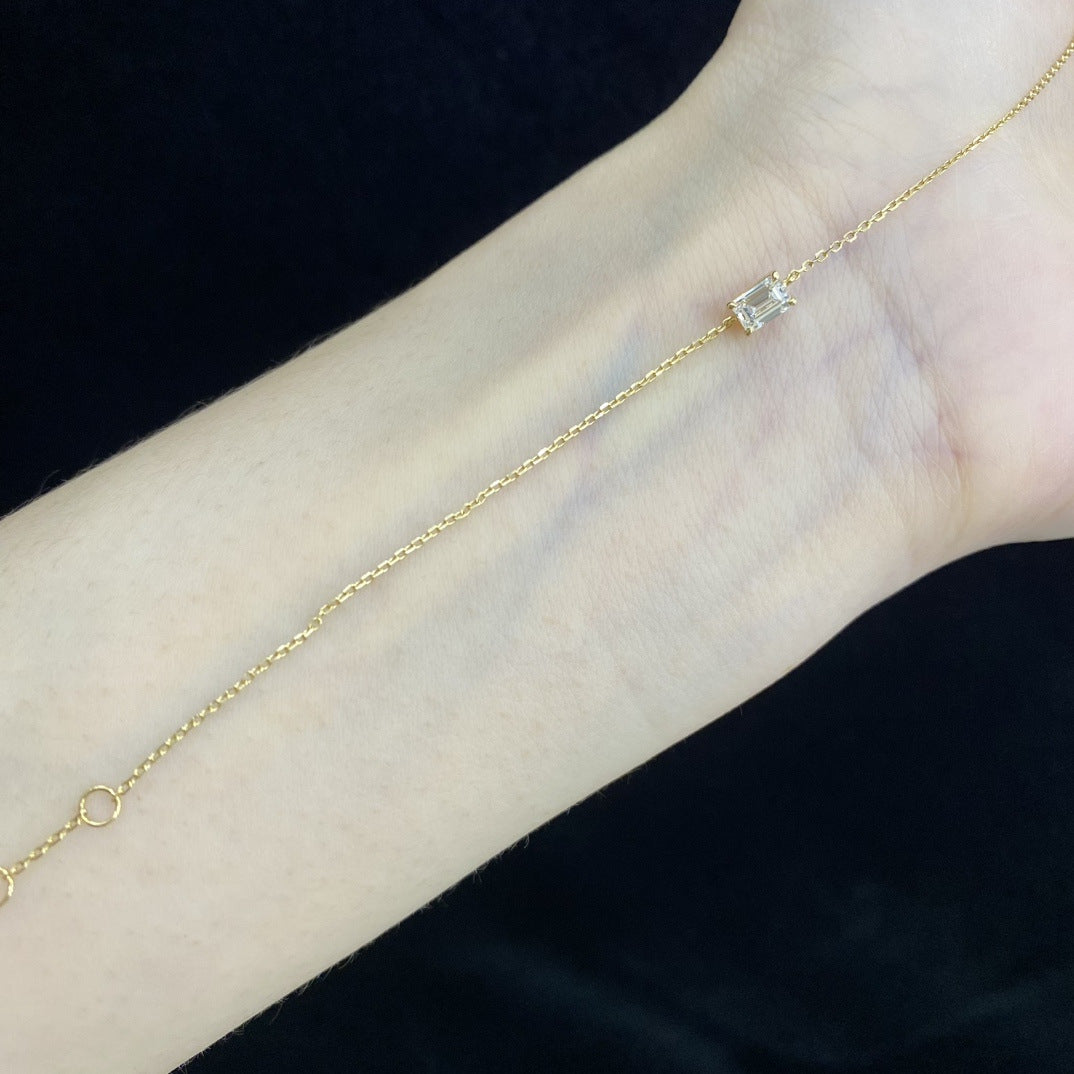 Simple and Stylish18k Gold Inlaid Cultivated Diamond Bracelet0.3Carat Emerald-Shaped Diamond Gold Bracelet In Stock