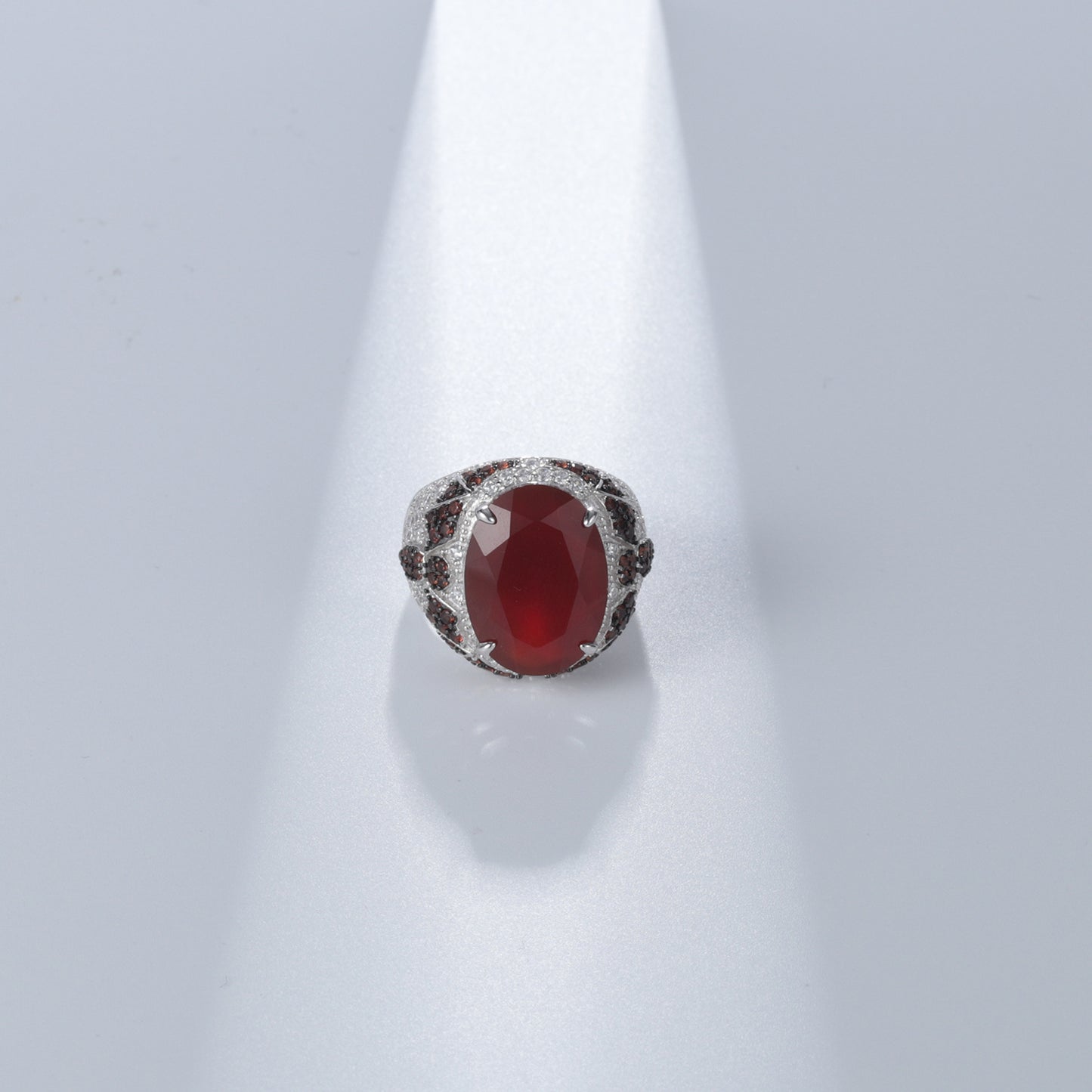 Designer Luxury Red Agate Ring Russian Exaggerated Jewelry s925Sterling Silver Inlaid Natural Gemstone Ring