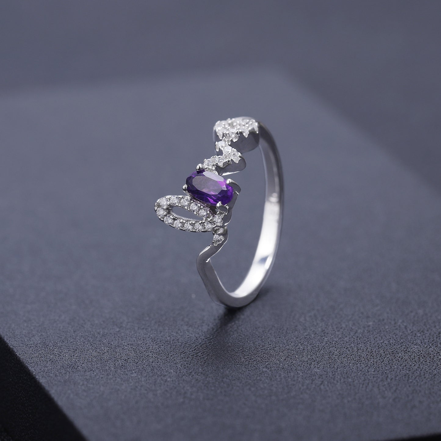 Fashion Design Luxury Amethyst Ring for Women 925Sterling Silver Inlaid with Natural Gemstones LOVE Letter Ring