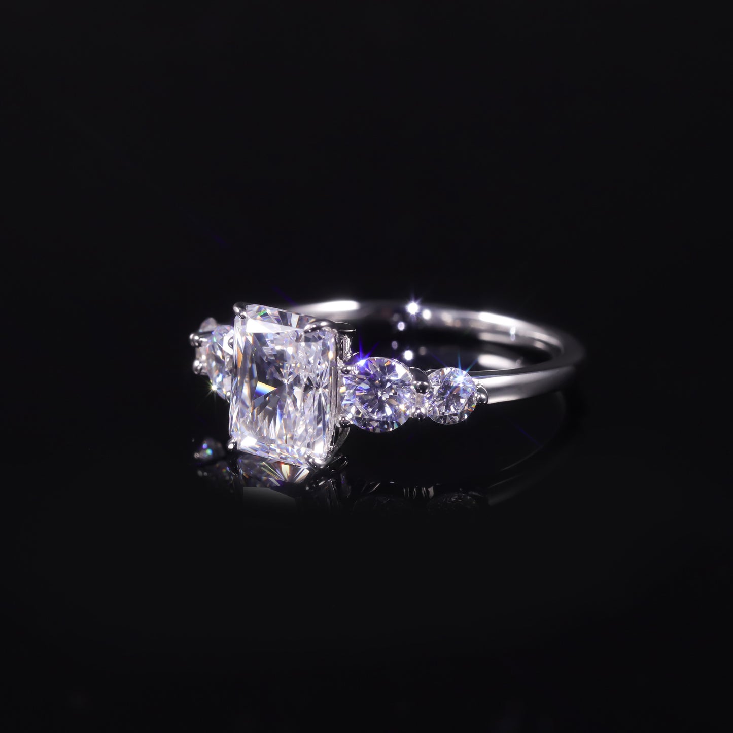 Premium Quality Rings s925Sterling Silver Inlaid with Moissanite2Carat D Radiant Large Stone Ring