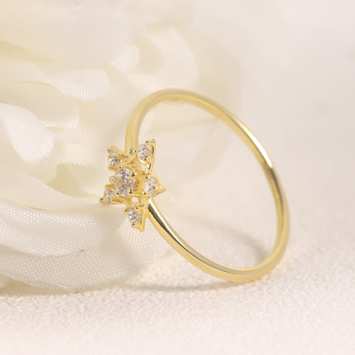 Five-pointed star ring s925Sterling Silver Moissanite Gold Dawn Series Small Ring with Hollow Design Sense Diamond Ring