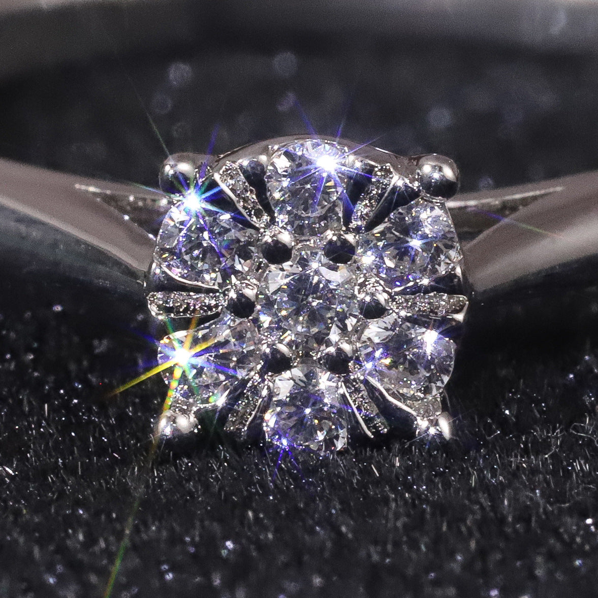 Elegant Cluster with Crushed Diamonds9/10/14/18k White Gold Rose Gold Yellow Gold Ring Small Cultivated Diamond Ring