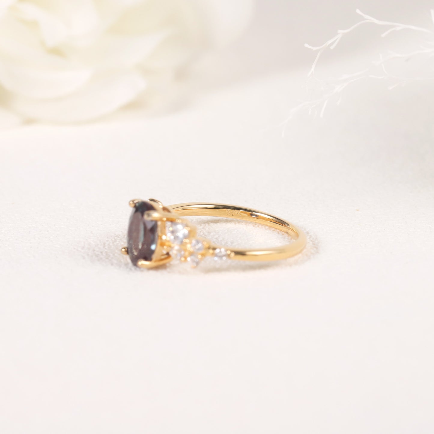 Design Sense Synthetic Alexandrite Ring s925Silver plating18k Gold Inlaid Opal Ring New Model