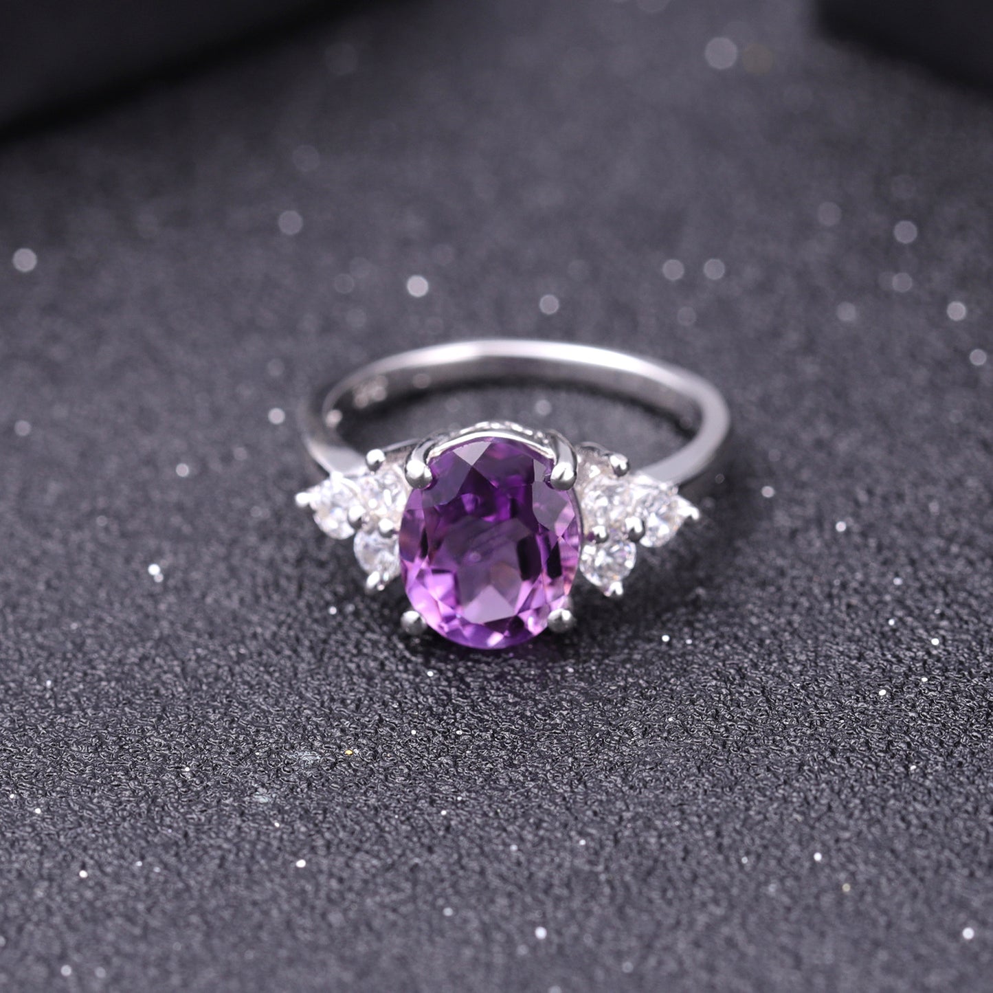 Luxurious High-End Natural Gemstone Ring Fashionable and Elegant Inlaid Gemstone s925Silver Natural Amethyst Ring