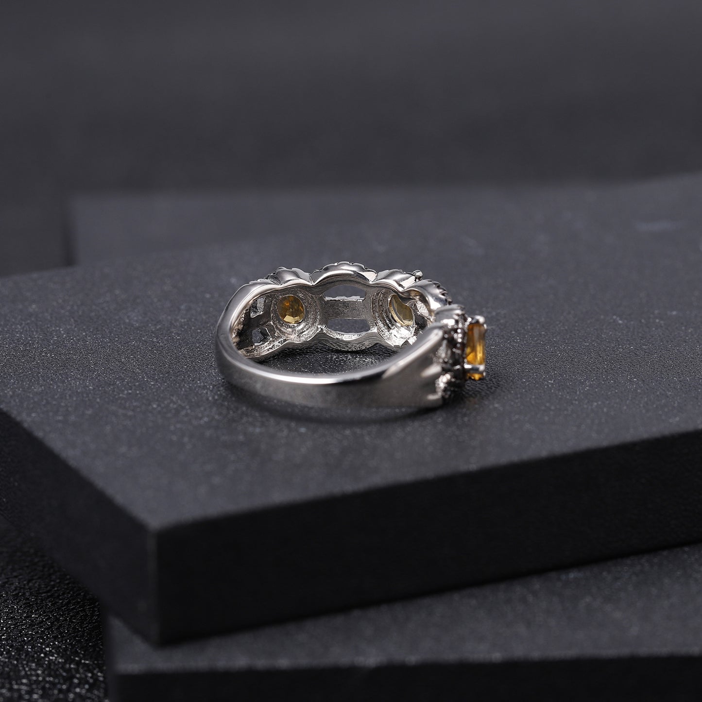 Luxurious and High-end Natural Yellow Crystal Ring with Design Sense Prosperous Series s925Silver Inlaid Natural Gemstone Ring