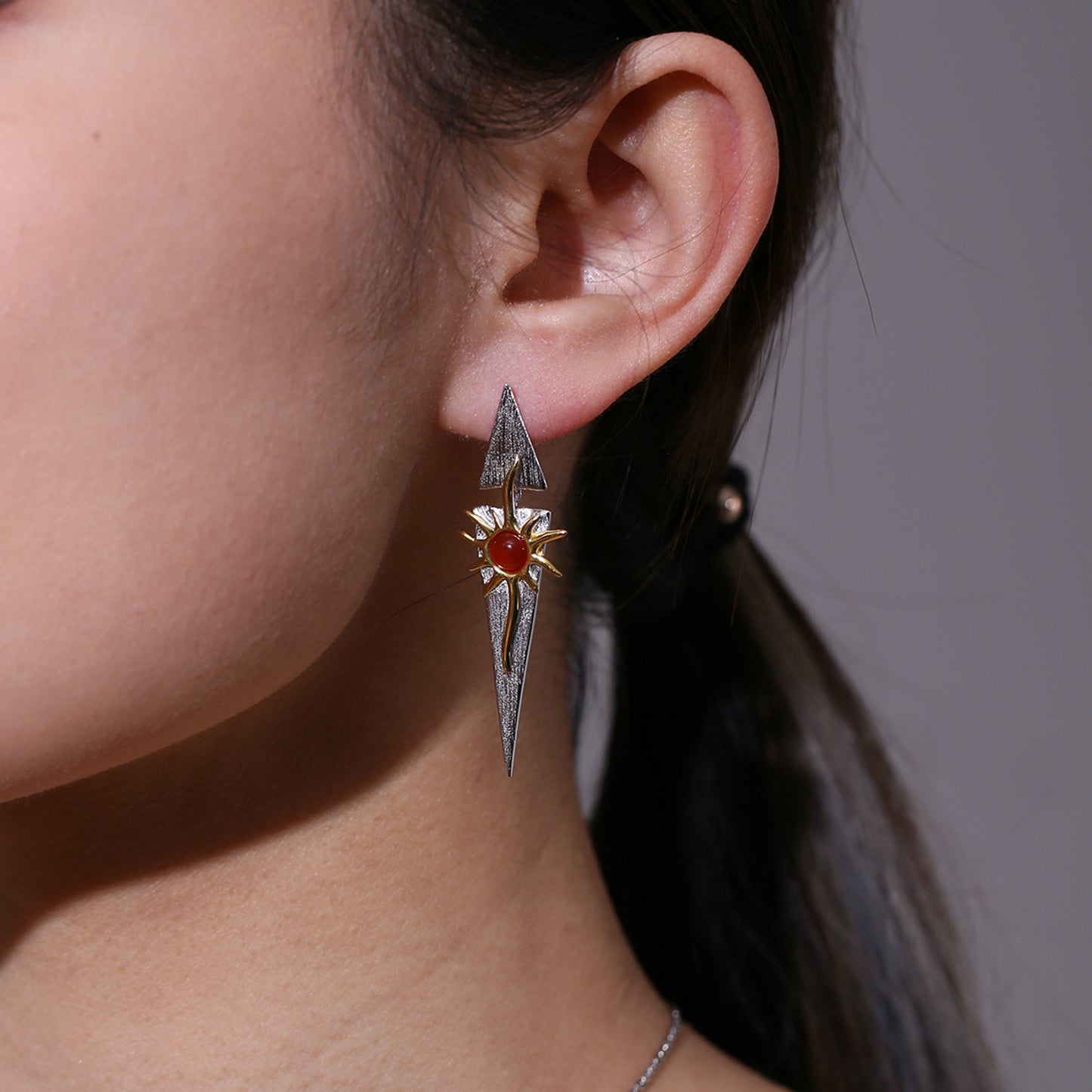 925Silver High-End Niche Design Earrings Sun Goddess Earrings Natural Red Agate Amethyst Topaz Drop Earrings