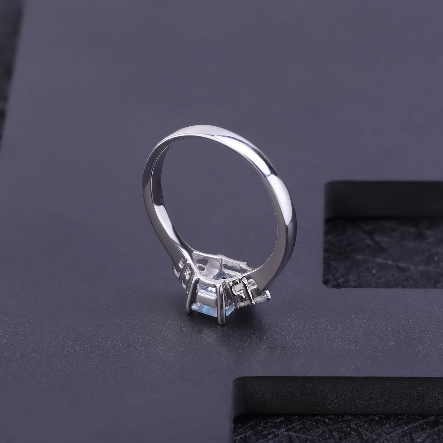 Fashionable Simple Luxury Rectangular Natural Gemstone Topaz Ring for Women s925Sterling Silver Natural Gemstone Ring