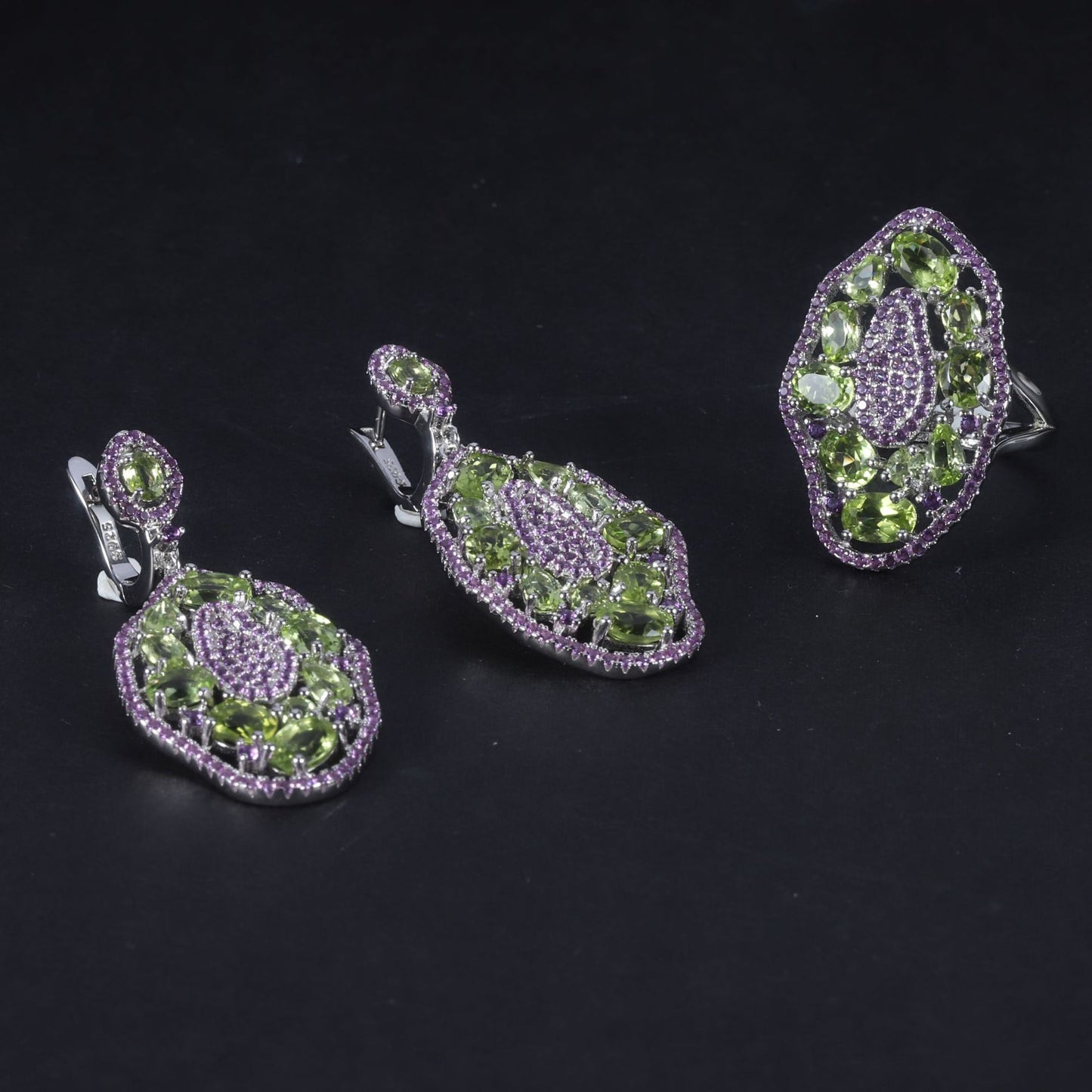 Vintage Jewelry Set s925Sterling Silver Inlaid Green Gemstone Earrings Ring Brooch Natural Peridot Ring