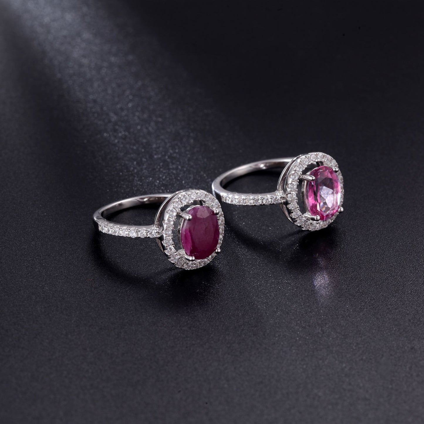Minimalist Natural Gemstone Ring for Women Fashion Temperament s925Silver Inlaid Garnet Gemstone Crystal Ring