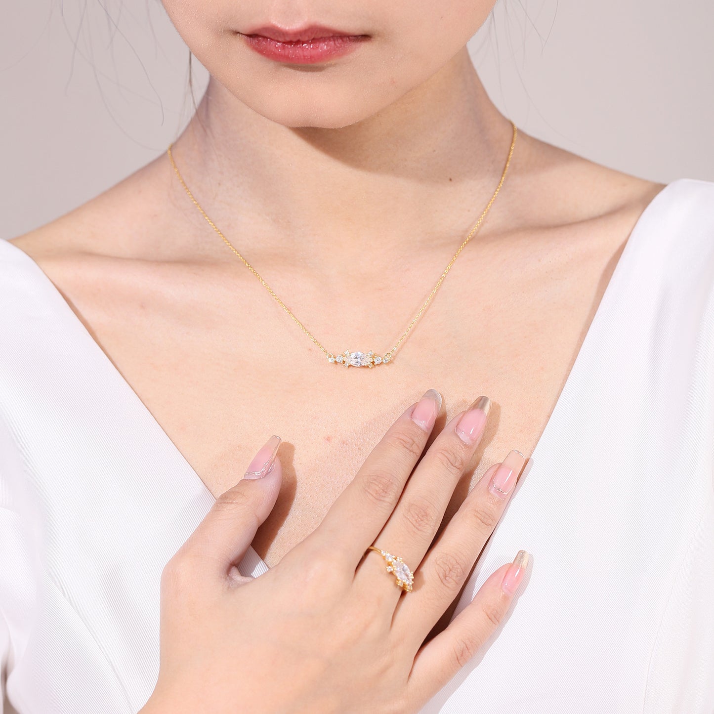 Jewelry S925Sterling Silver Inlaid5A Zircon Fashion Light Luxury Elegant Gold Clavicle Chain Gemstone Necklace Pendant