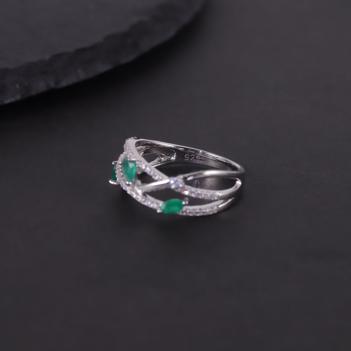 Niche Design Branch Natural Topaz Ring Cluster Setting s925Sterling Silver Green Chalcedony Color Gemstone Ring for Men and Women
