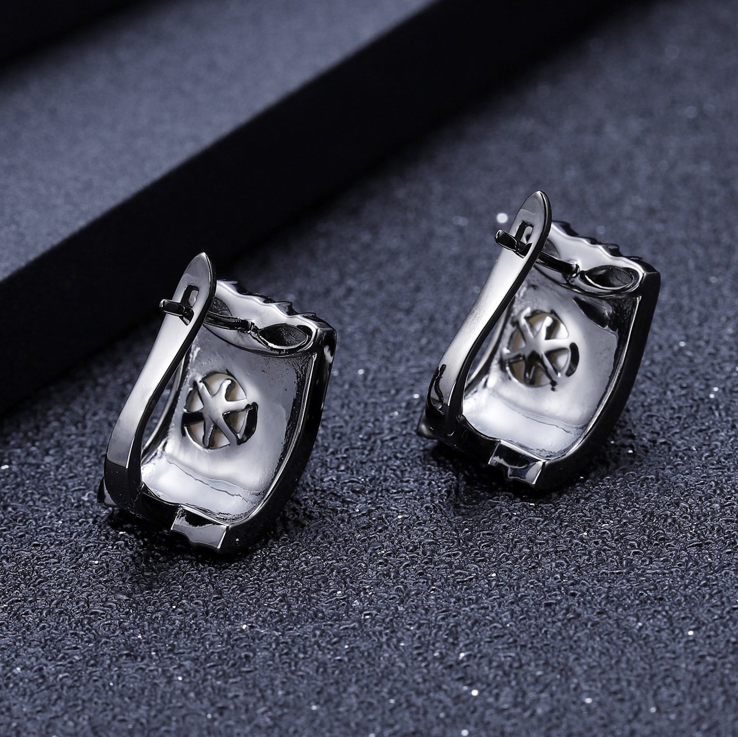 Designer High-End Pearl Earrings Natural Style Sunflower Flowers925Silver Natural Freshwater Pearl Stud Earrings