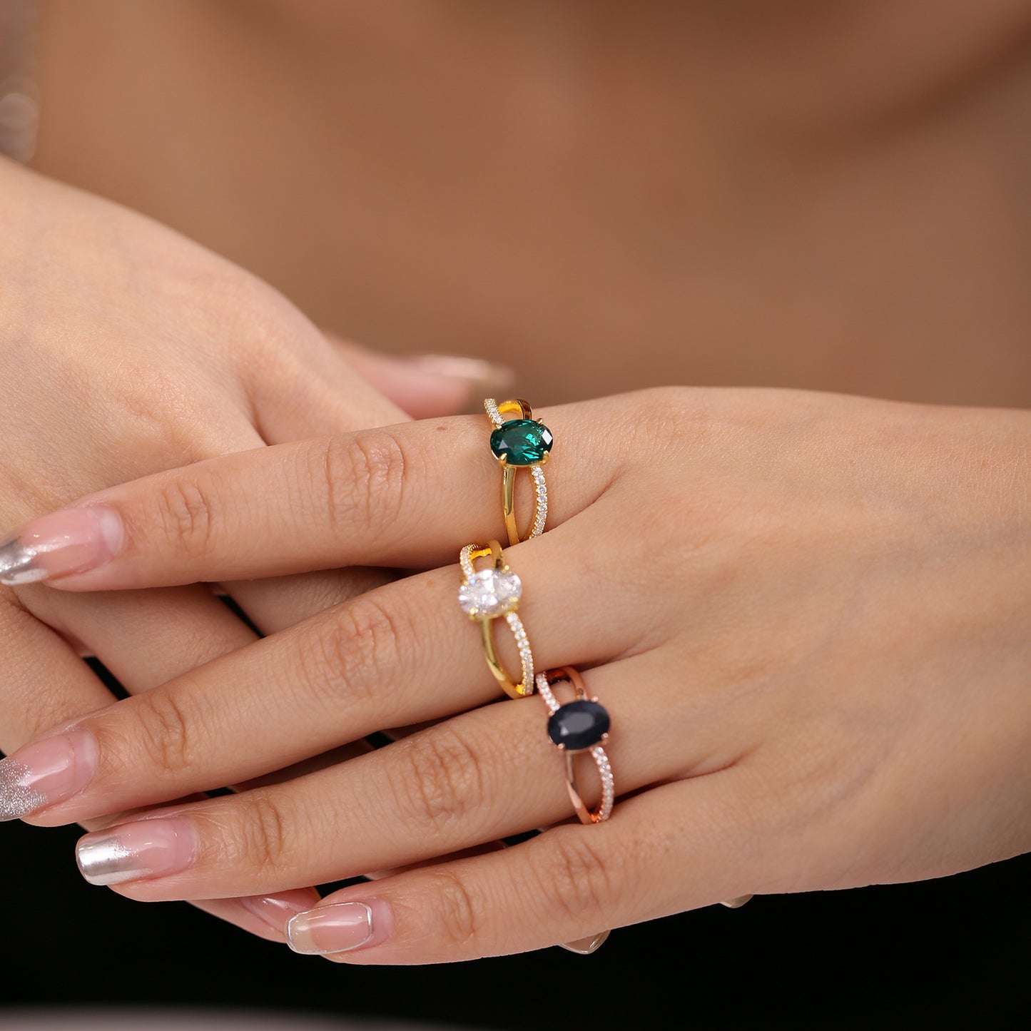 S925Sterling Silver Inlaid Emerald Nano Ring High-end Luxury Fashionable Colorful Gemstone Ring