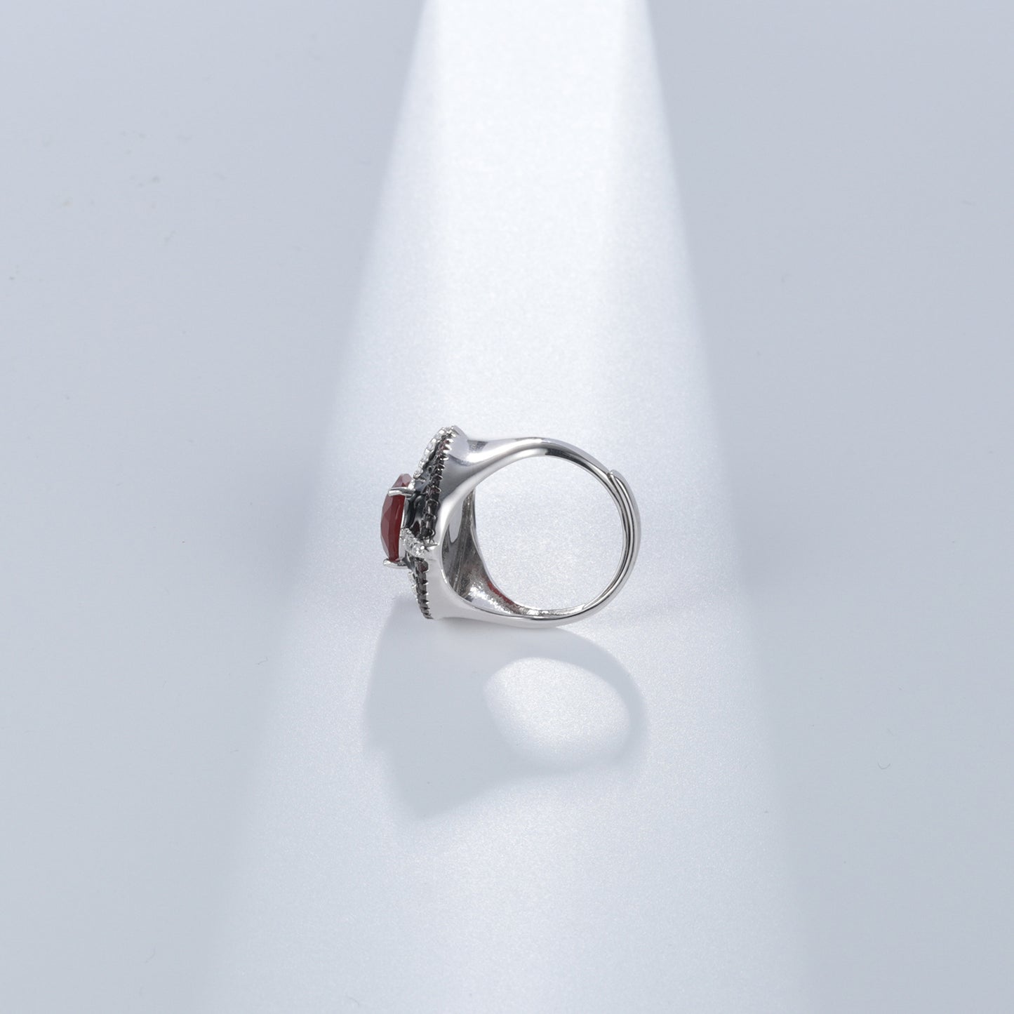 Designer Luxury Red Agate Adjustable Ring Vintage style925Silver Inlaid Natural Gemstone Enamel Ring