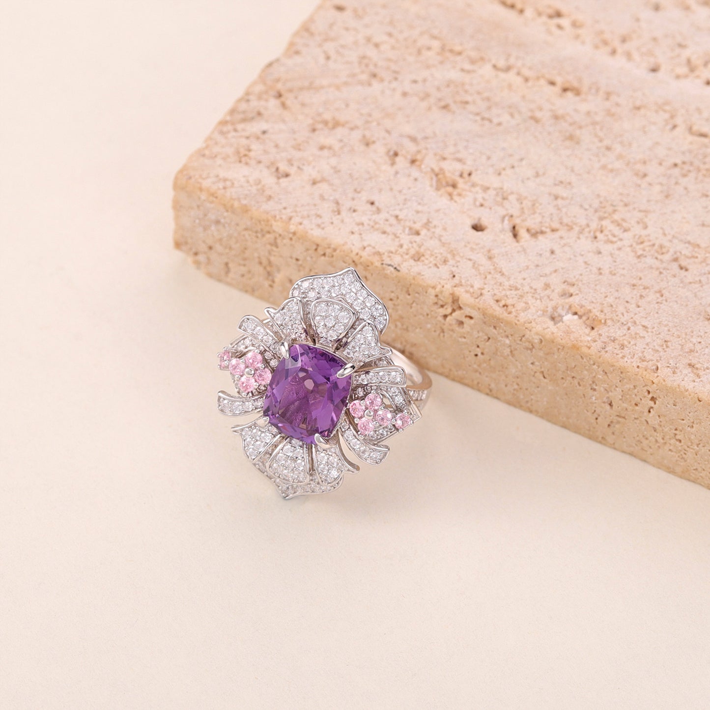 Statement Gemstone Ring with Large Carat Size s925Sterling Silver Natural Topaz Purple Yellow Crystal Ring Luxurious