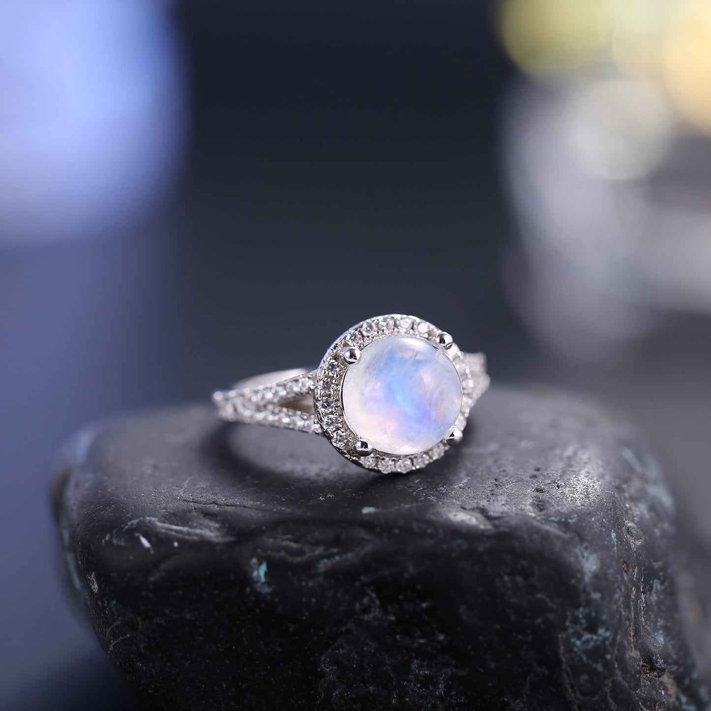 Luxurious Natural Cream Blue Moonstone Ring2.5Carat s925Sterling Silver Inlaid Gemstone Ring Fairy Style for Women