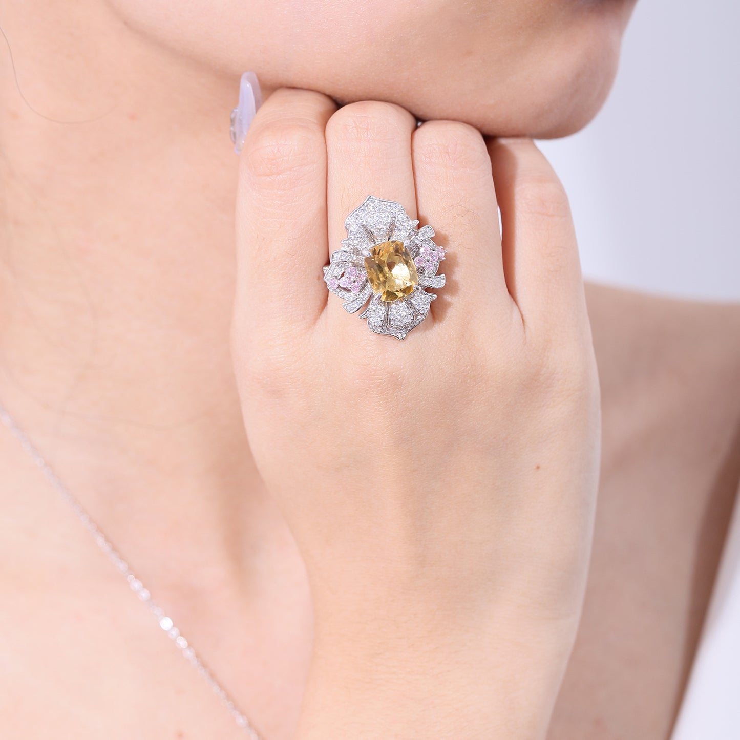 Statement Gemstone Ring with Large Carat Size s925Sterling Silver Natural Topaz Purple Yellow Crystal Ring Luxurious