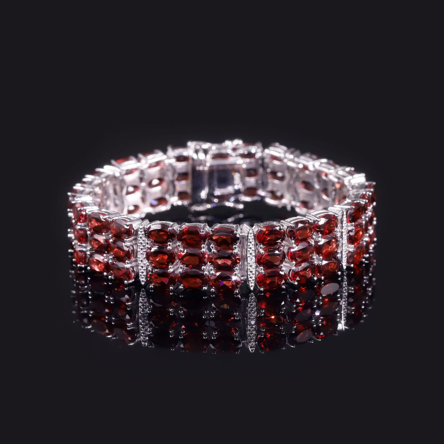 Elegant graceful s925Sterling Silver Inlaid Natural Garnet Bracelet Three Rows Heavy Craft Luxurious Gemstone Bracelet for Women