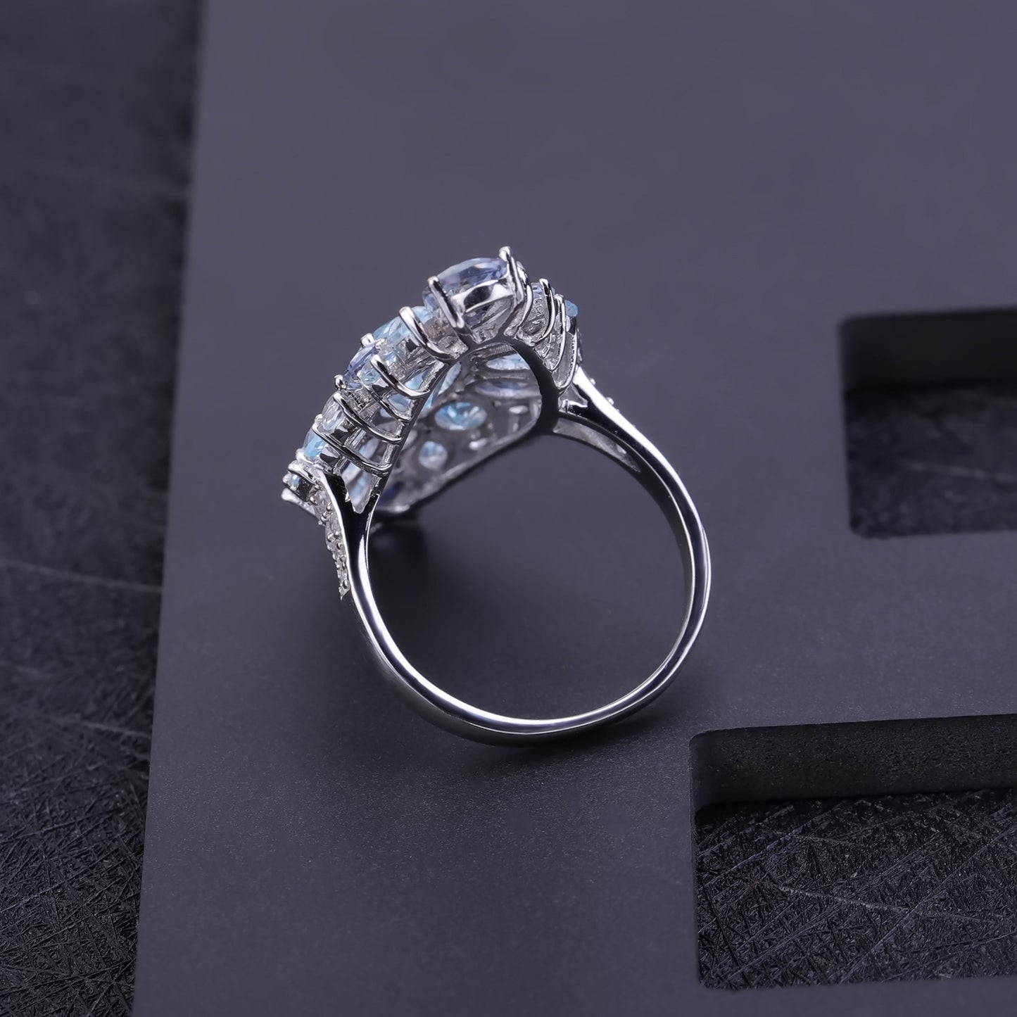 Italian Craft Jewelry Designer Gemstone Ring Luxurious and elegant s925Silver Natural Topaz Ring
