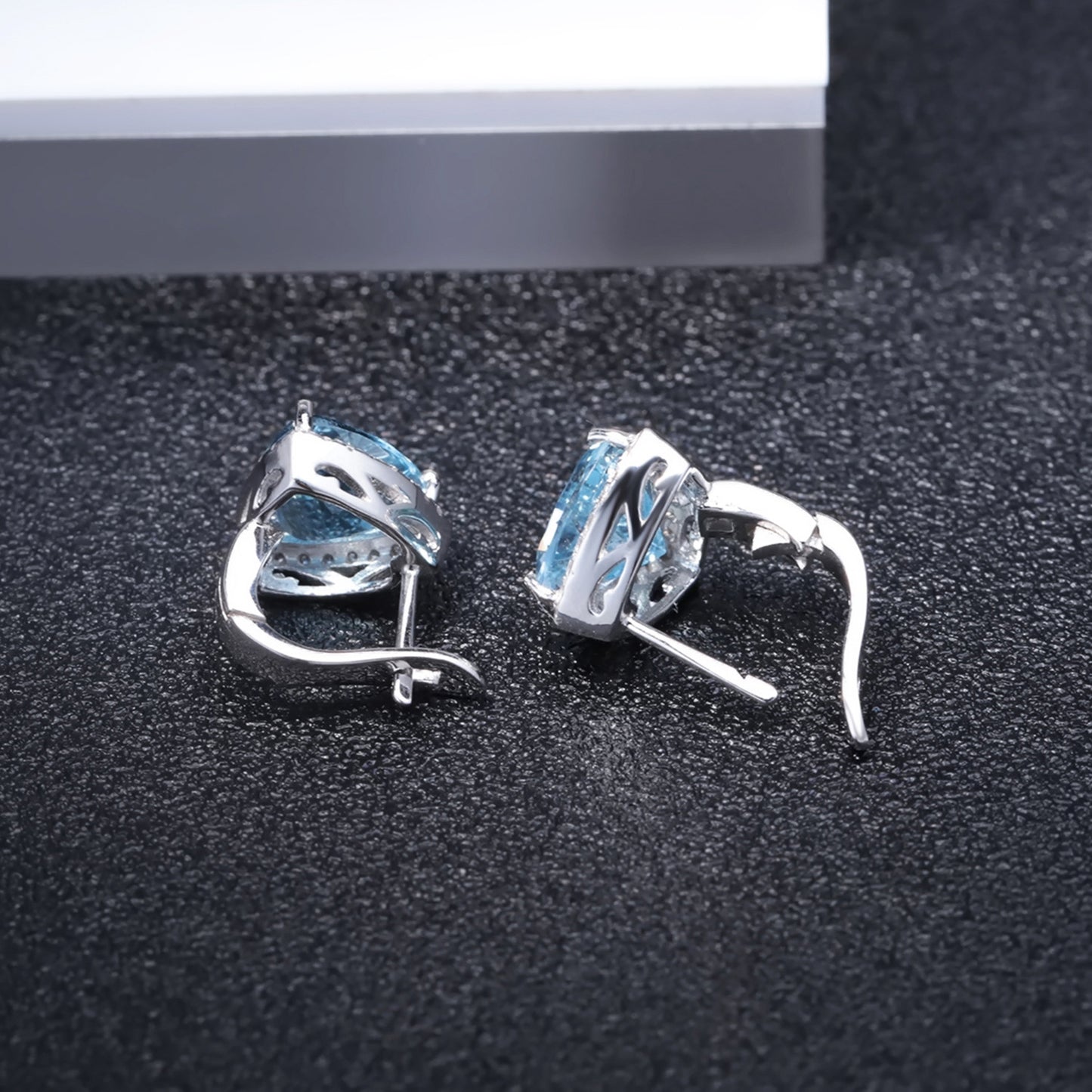 Minimalist Style Natural Stone Earrings Personality s925Silver Earrings Triangle Sky Blue Topaz Gemstone Drop Earrings