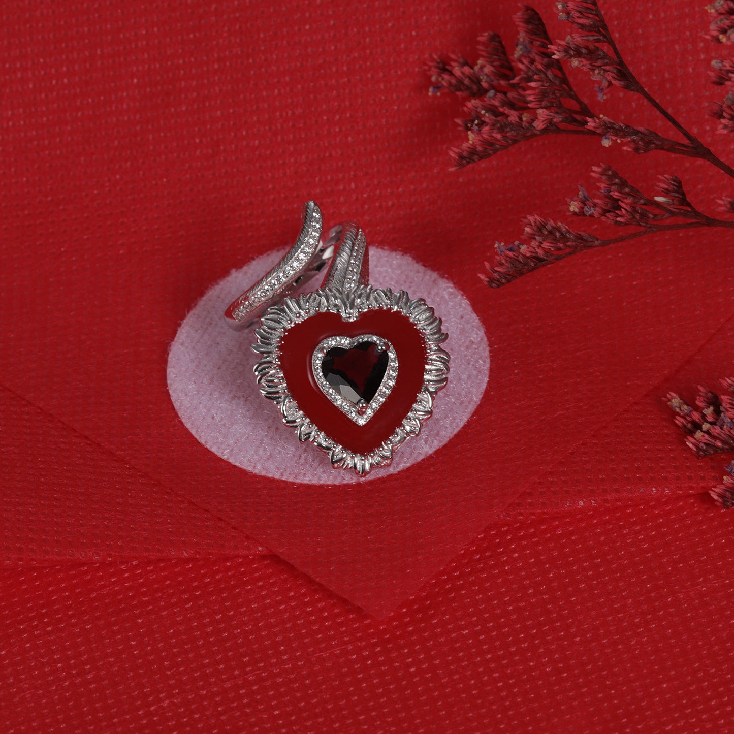 Designer Natural Garnet Ring Heart Design Sense Gift s925Silver Color Gemstone Ring