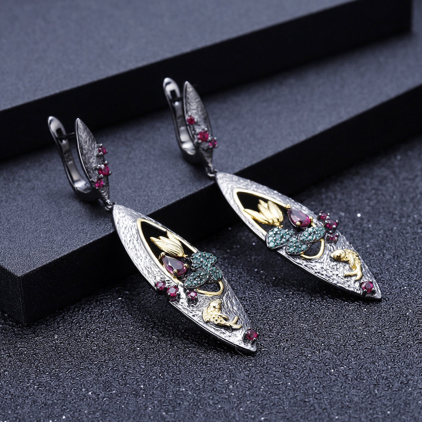Secret Garden Series Designer Earrings Natural Style s925Sterling Silver Natural Rose Garnet Earrings Chinese Style
