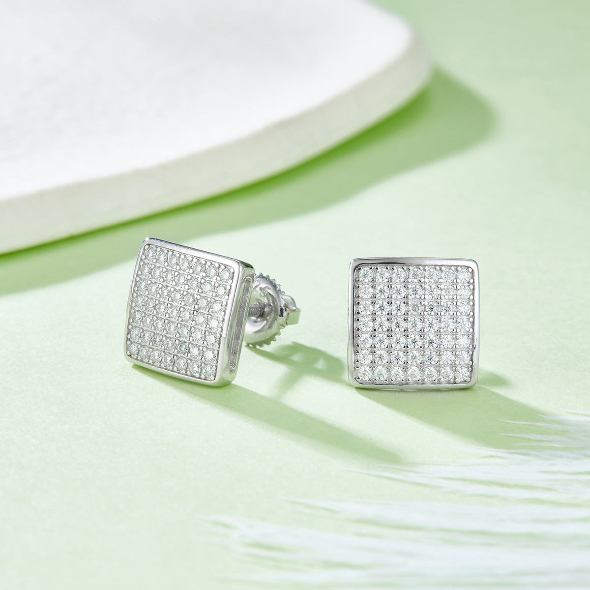 Chanel Style Full Diamond Earrings s925Silver Inlaid Moissanite Stud Earrings Unisex Fashion Stud Earrings Exquisite Craftsmanship