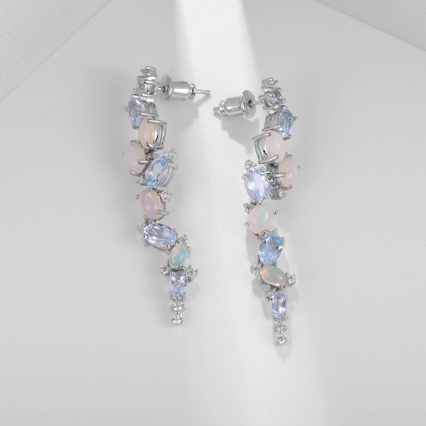 Designer High-End Long Gemstone Earrings French Romantic Style s925Silver Natural Amethyst Stud Earrings