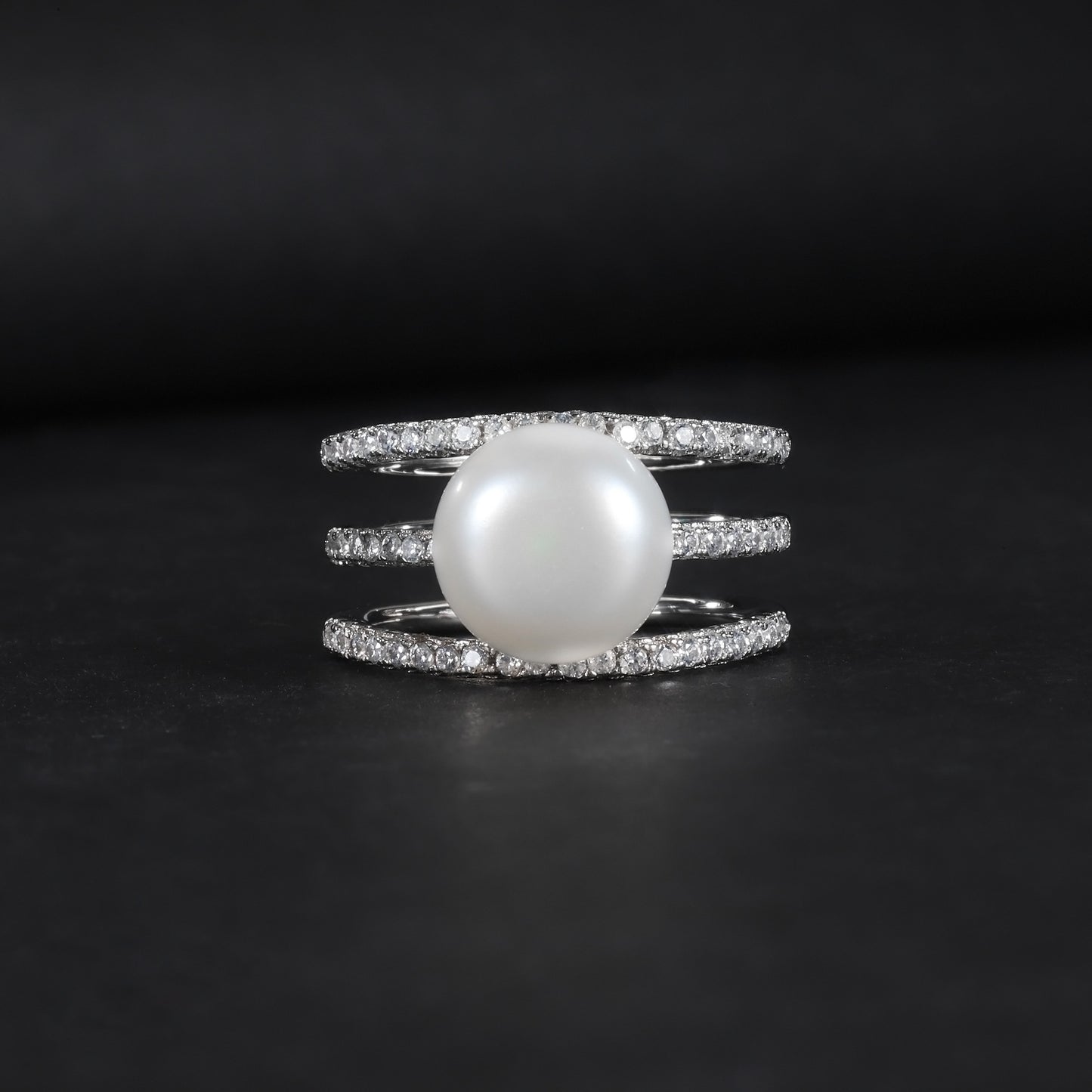 S925Sterling Silver Inlaid Natural Freshwater Pearl Ring Fashionable Light Luxury High-end Three-ring Set Ring