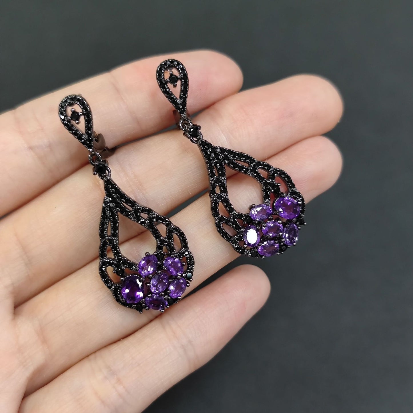 Halloween Accessories Opal Earrings Black Gunmetal Color s925Sterling Silver Inlaid Natural Garnet Earrings Dark Style