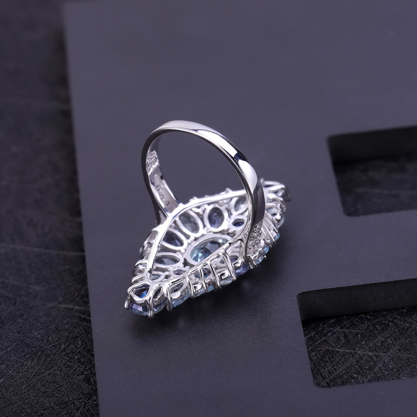 Italian Craft Jewelry Designer Gemstone Ring Luxurious and elegant s925Silver Natural Topaz Ring