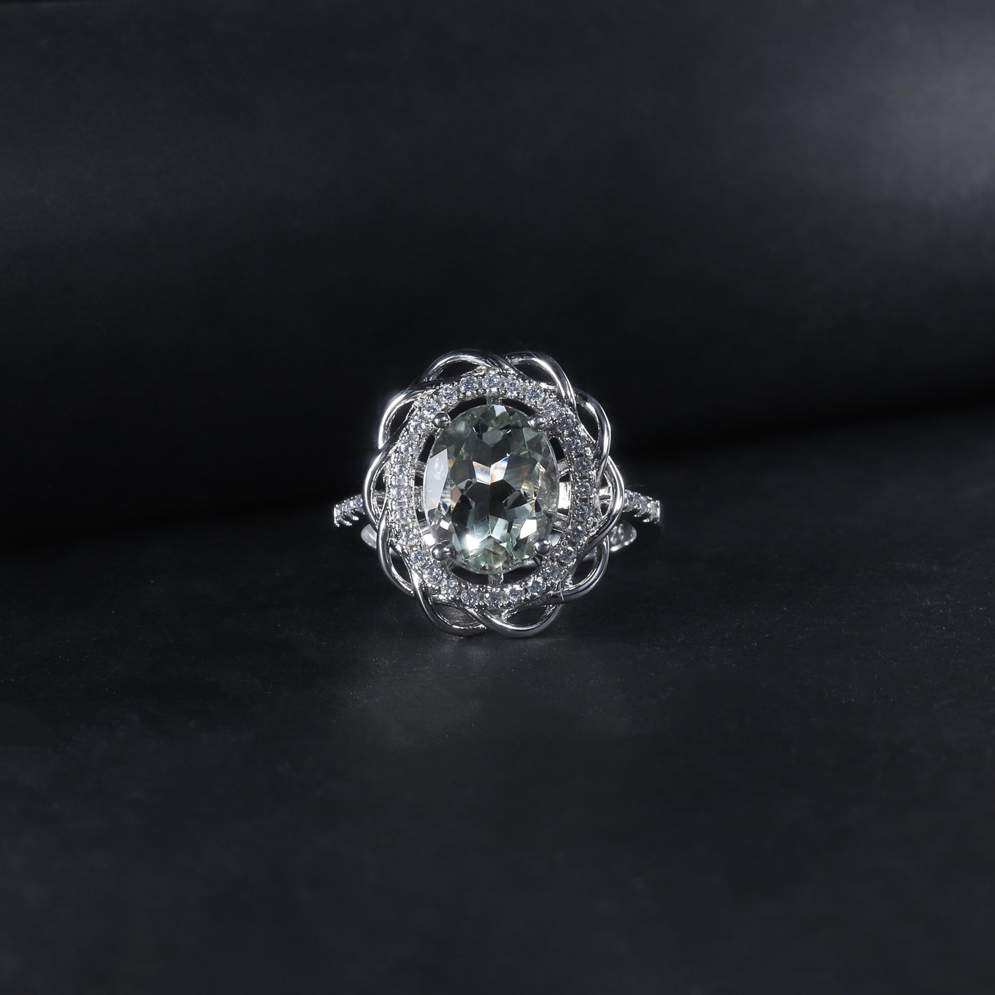 s925Sterling Silver Natural Green Amethyst Ring Design Sense Fashionable Elegant Luxurious Cluster Inlaid Natural Gemstone Ring
