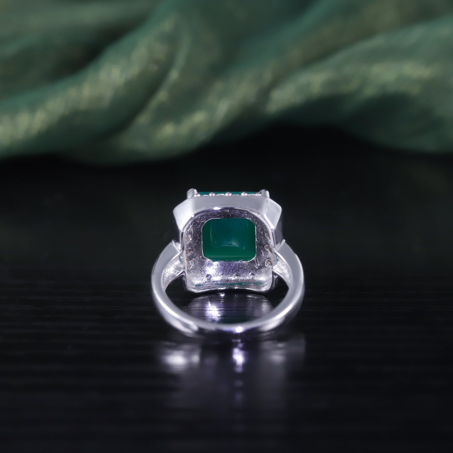 New Square Gemstone Ring s925Sterling Silver Inlaid Natural Green Chalcedony Ring Vintage Elegant Jewelry