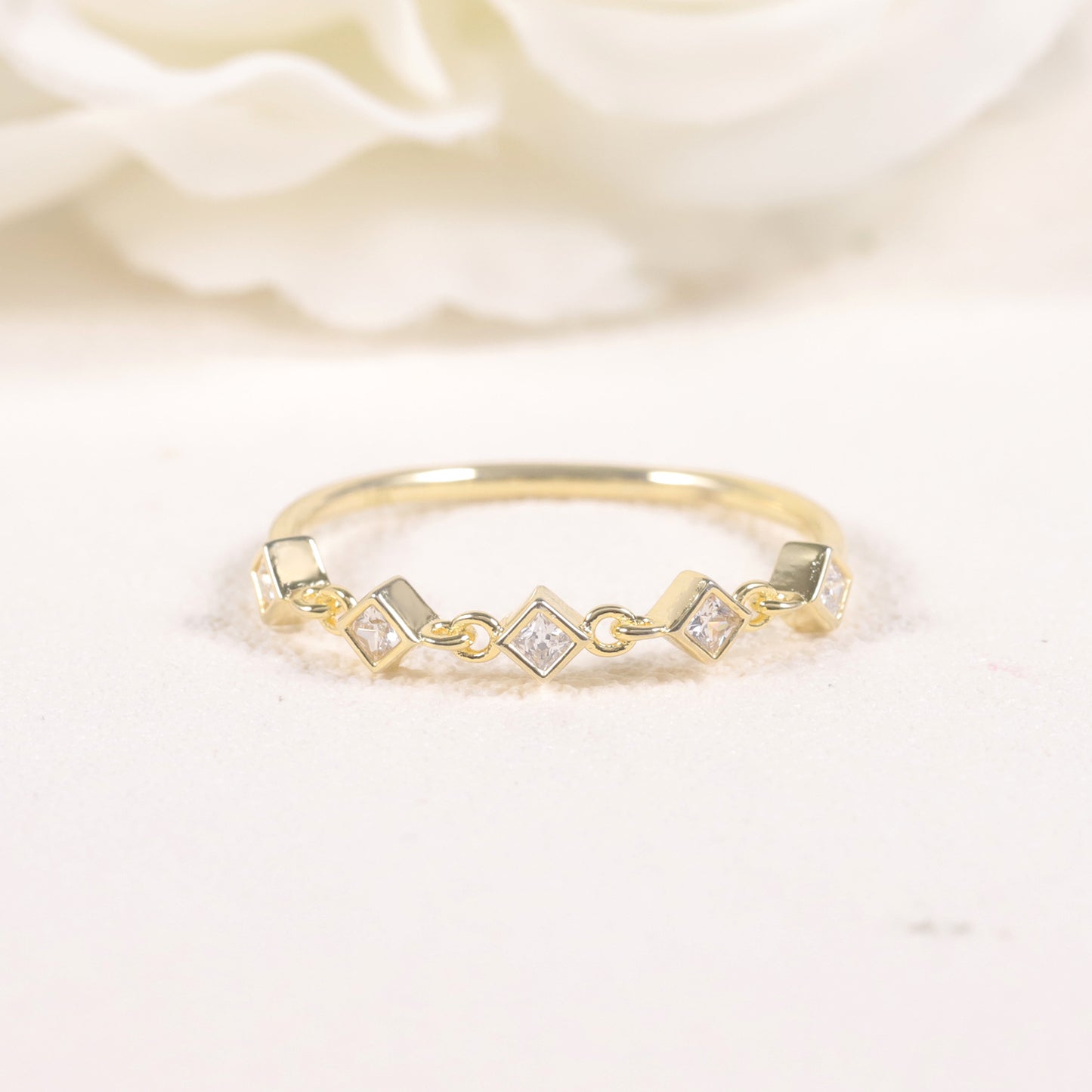Small Rubik's Cube Niche Design Ring Golden Dawn Series s925Sterling Silver Plated18k Gold Inlaid Moissanite Ring