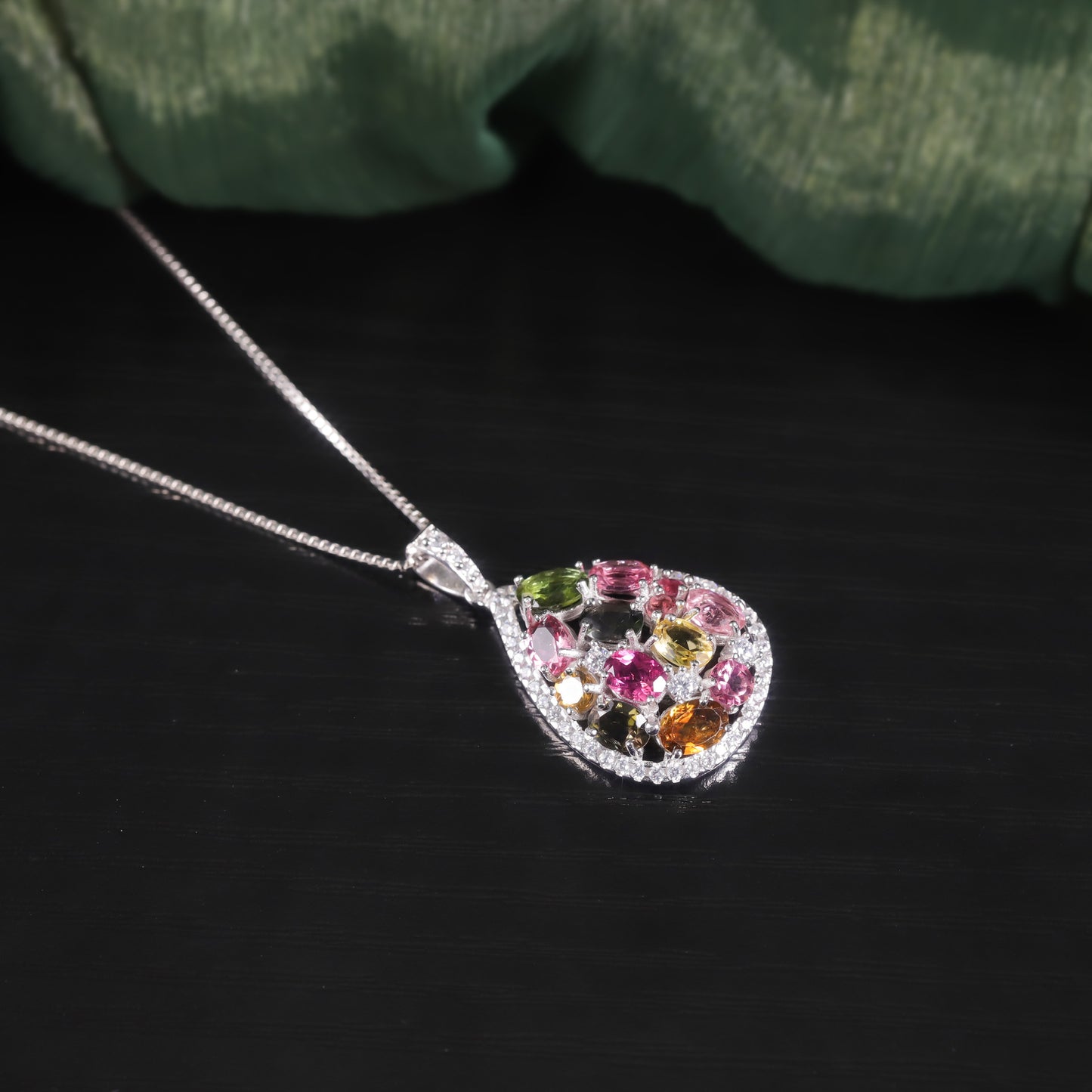 Fashion Natural Tourmaline Pendant Necklace s925Silver Inlaid Rainbow Gemstone Necklace Luxurious Pendant for Women