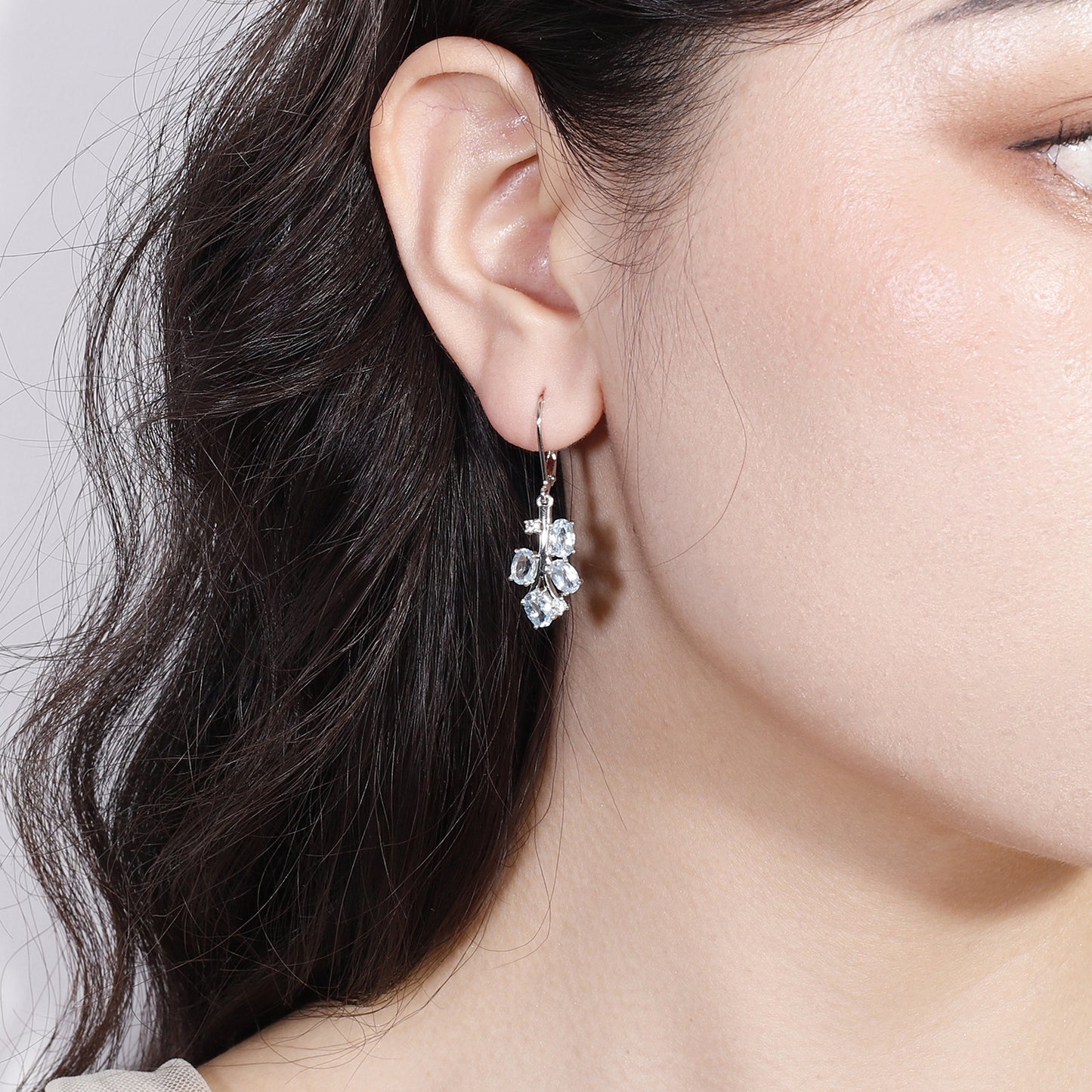 Natural Colored Gems Topaz Stud Earrings Fashion s925Sterling Silver Inlaid Sapphire Crystal Earrings Earrings New