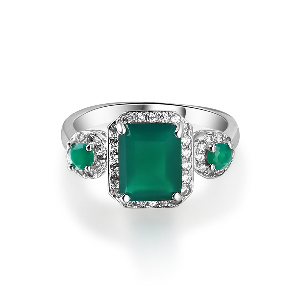 Luxurious and Sophisticated Green Agate Ring New stylish design with elegance s925Sterling Silver Inlaid Gemstone Ring