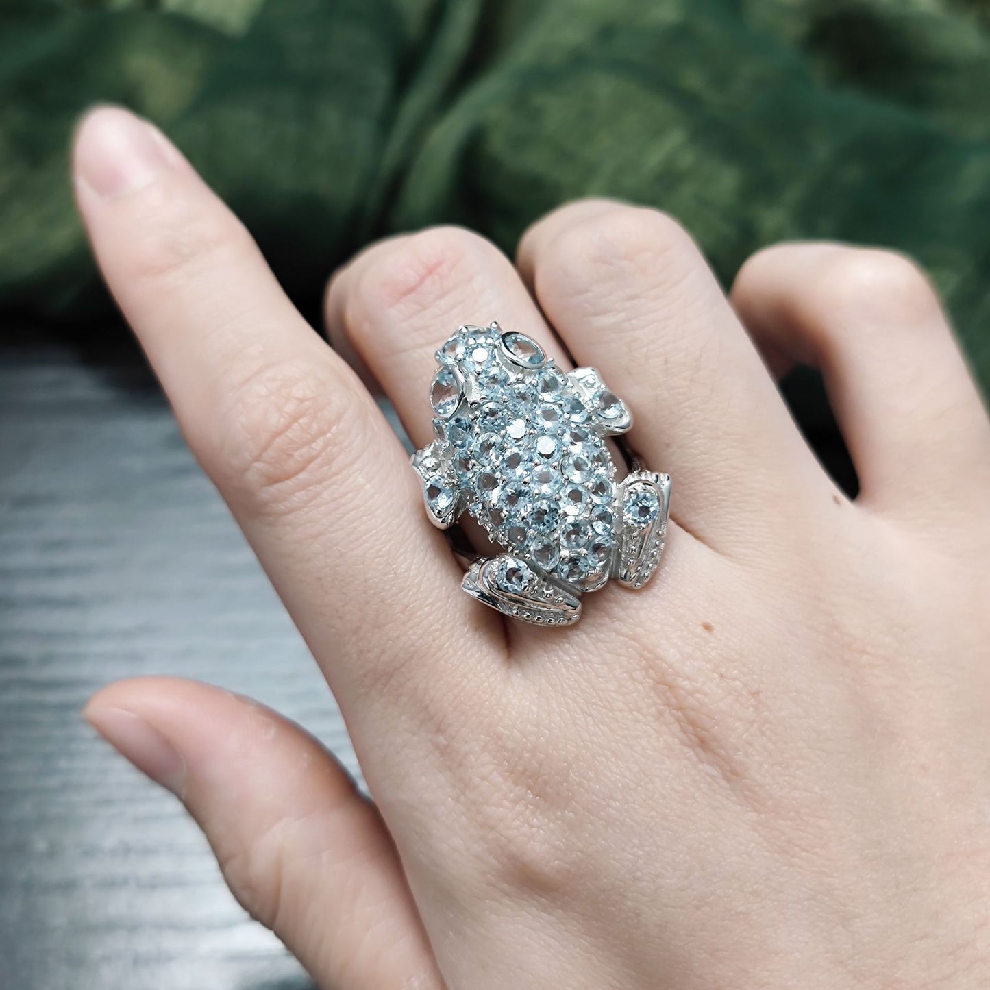 Unique Personality Toad Gemstone Ring s925Sterling Silver Inlaid Natural Topaz Garnet Ring Animal