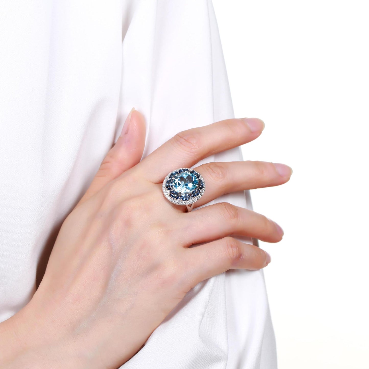 Factory Direct Supply Natural Gemstone Ring for Women Fashionable and Elegant s925Silver Inlaid Gemstone Topaz Ring