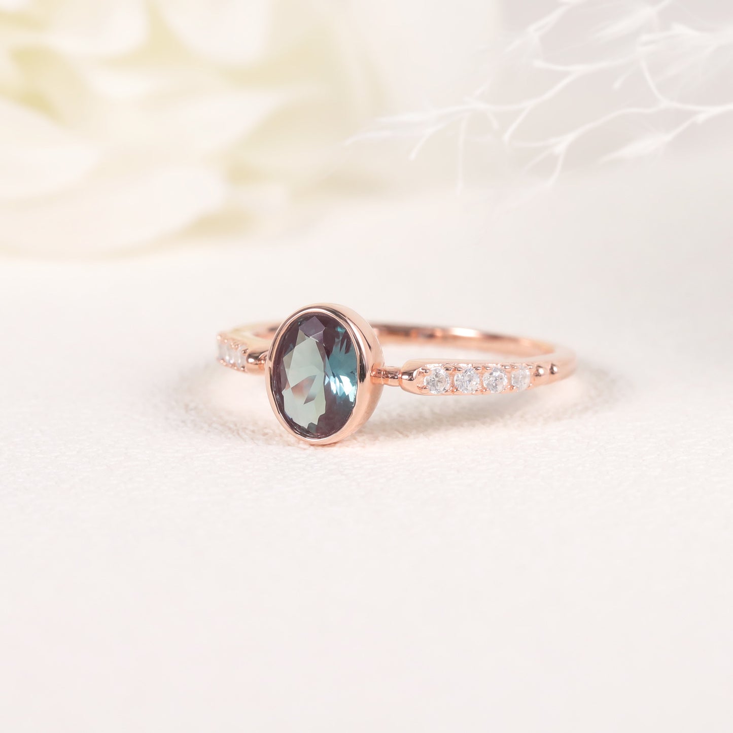 Minimalist Style Synthetic Alexandrite Ring s925Silver Gold-Plated Gemstone Ring