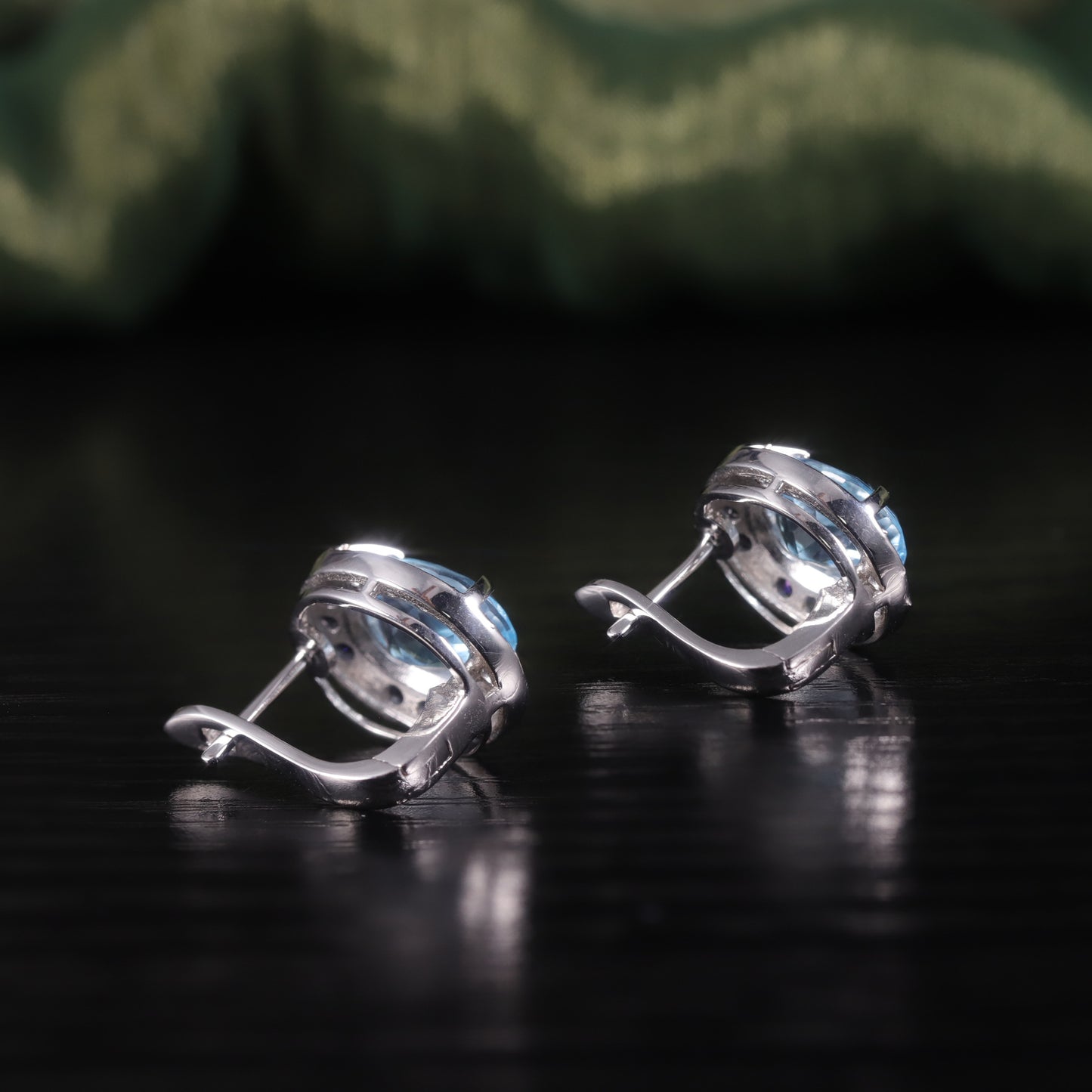 Unique Oval Earrings s925Sterling Silver Inlaid Natural Topaz Sky Blue Earrings Studs
