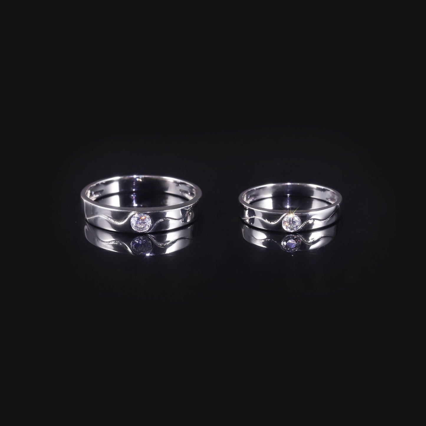 Spring and Summer New Silver Rings Pair s925Silver Inlaid Small Moissanite Round Gold Couple Rings Pure Silver Closed Design
