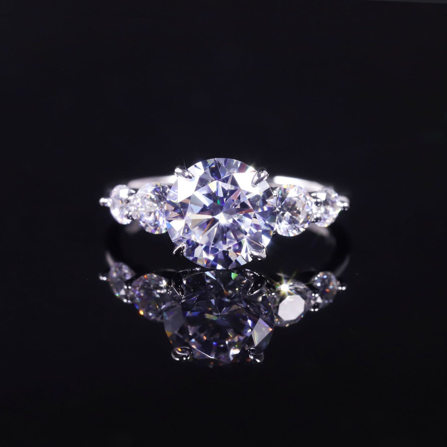 Personality Ring s925Sterling Silver Inlaid with Moissanite2.5Carat Round Large Main Stone Ring